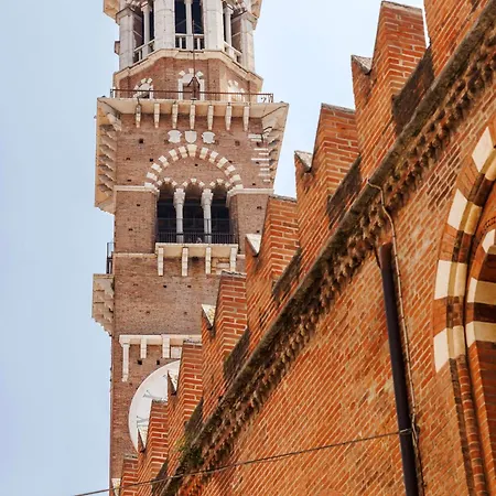 Dimora Delle Erbe - A 20 Passi Da Piazza Erbe *